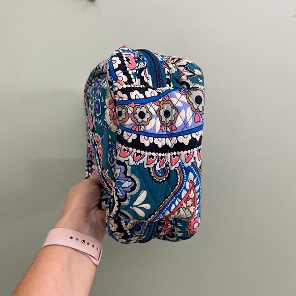 Very Bradley Lunch Box Quilted Paisley Insulated Multicolor Top Handle Zip - Picture 5 of 10